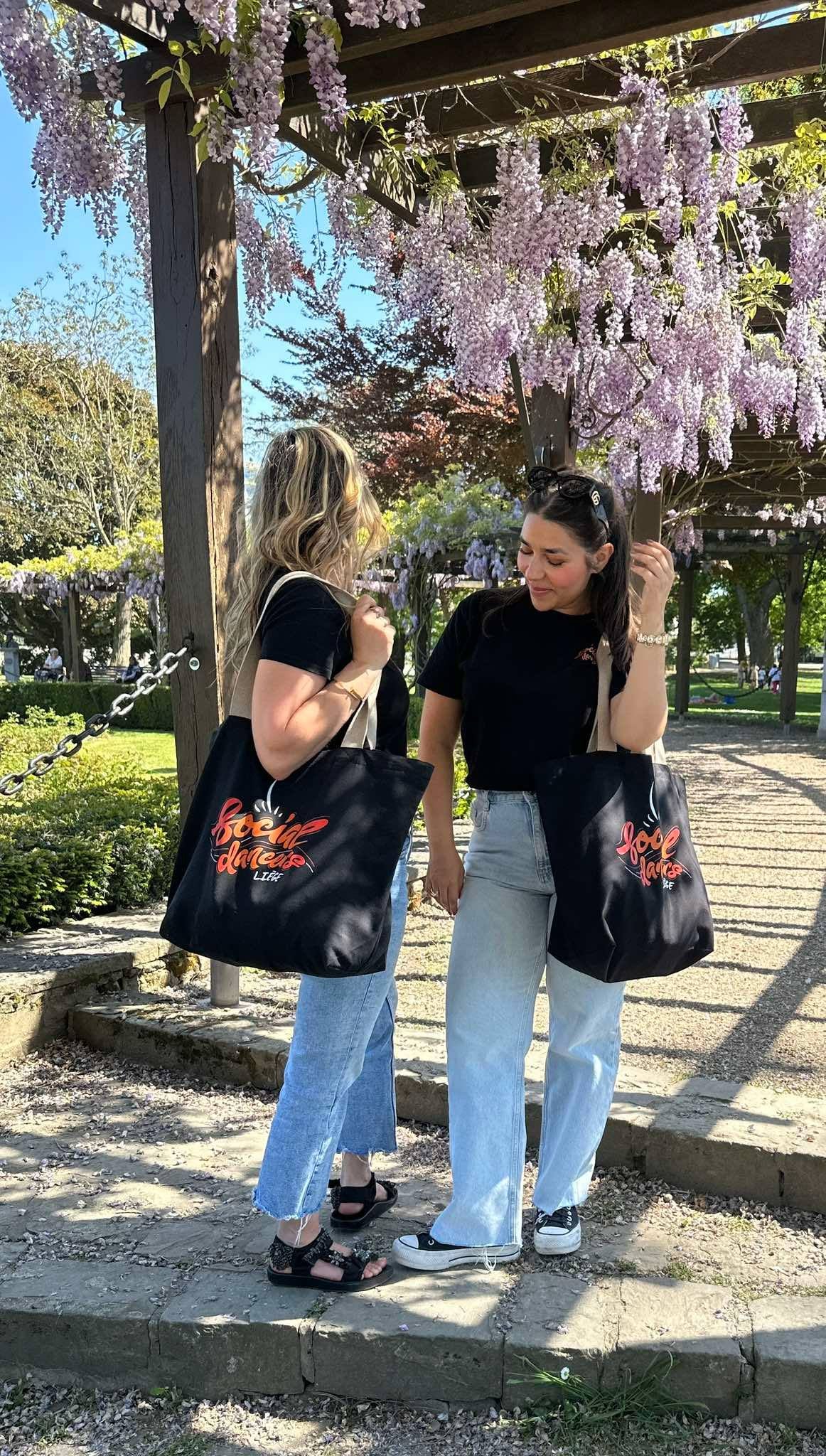 Grand Tote Bag Social Dancers Liège